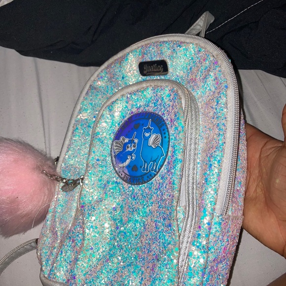 Justice - Picture 4 of 5